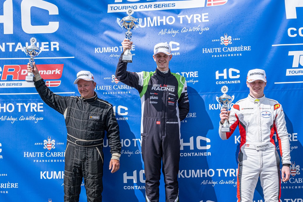 Kevin Brandsborg tog weekendens finalesejr foran Dennis Bannergård og Knut Eirik Knudsen
(Foto: DS3 Cup)